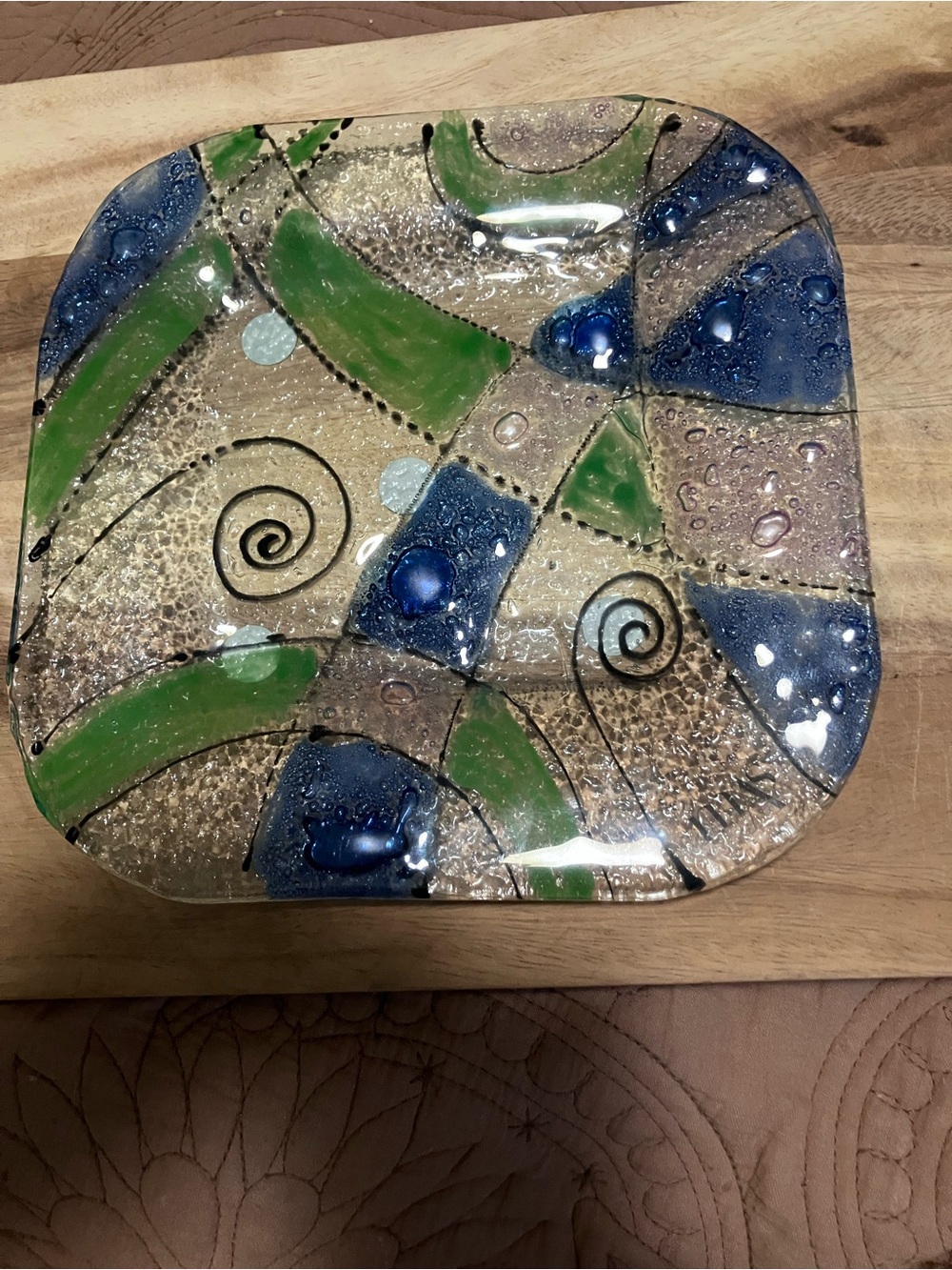NWOT Maggie Spencer Handcrafted Fused Glass Decorative Plate